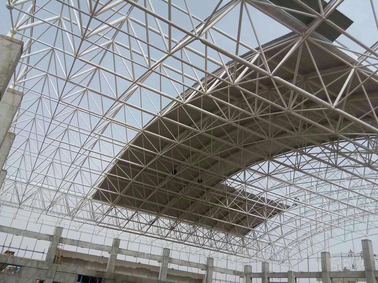 辽阳青岛一汽网架